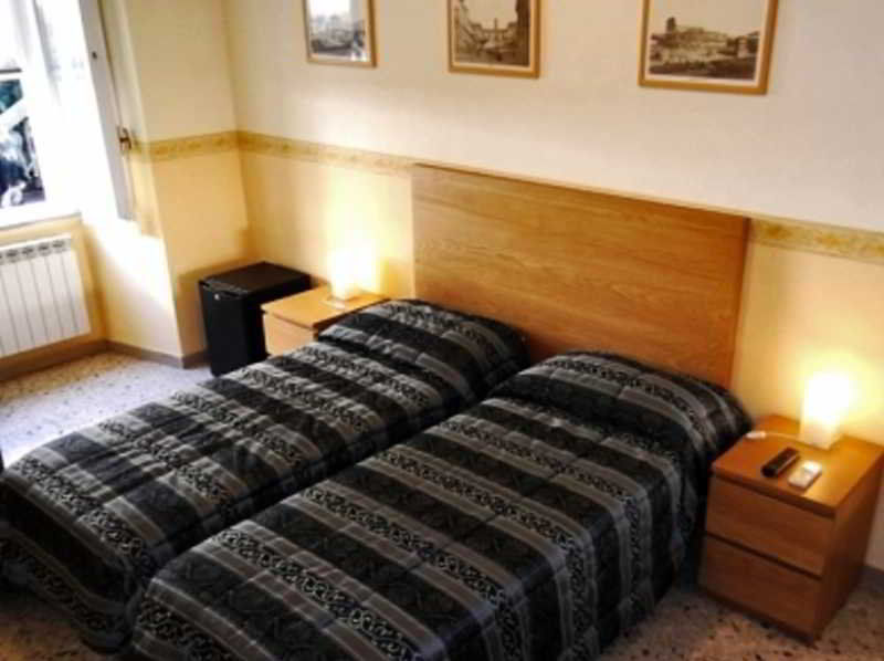 רומא Inn Centre מראה חיצוני תמונה
